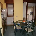 In 24392 * 比比翁